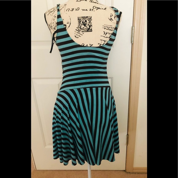 My Michelle/Woman’s dress striped dress. Sz small - Picture 6 of 7